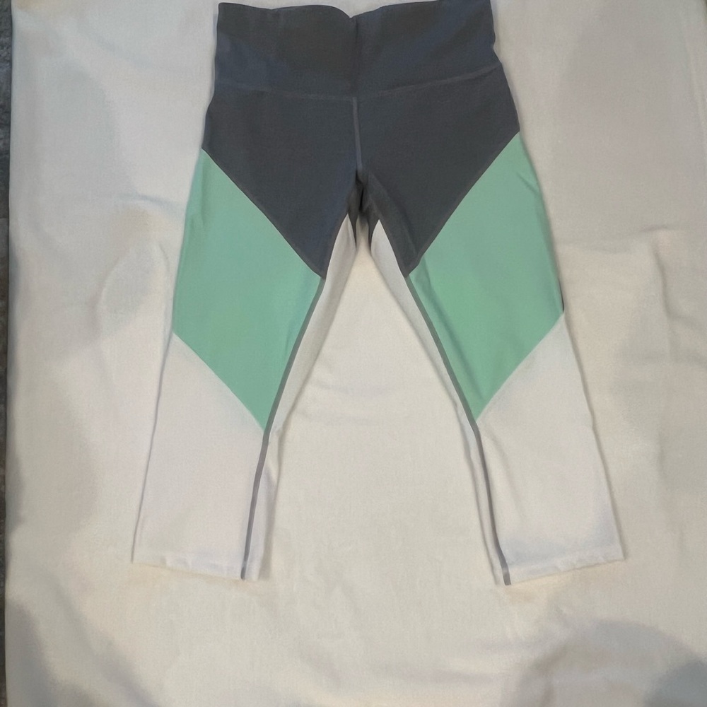 Woman’s Colorblock Athletic Leggings - Mint, Gray & White